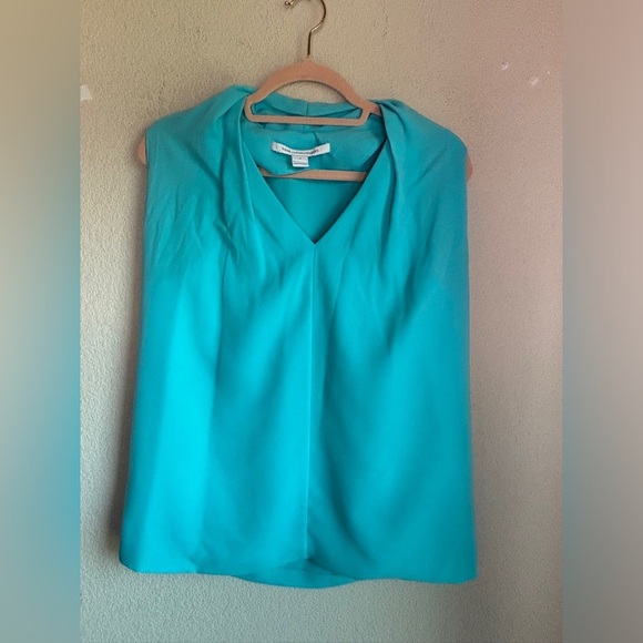 Diane Von Furstenberg Teal Aqua Blue Draped V-Neck Sleeveless Blouse S - Picture 4 of 8